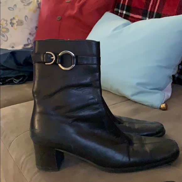 Coach boot size 8 - Picture 1 of 2